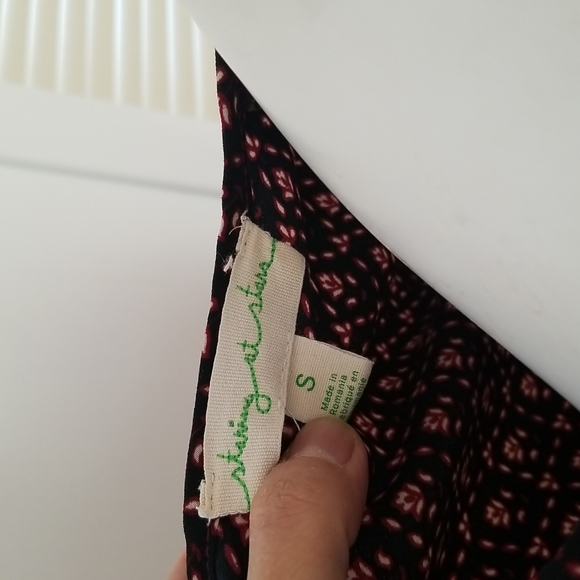 Staring at Stars Straight Cut Short Sleeves Dress - Picture 4 of 4